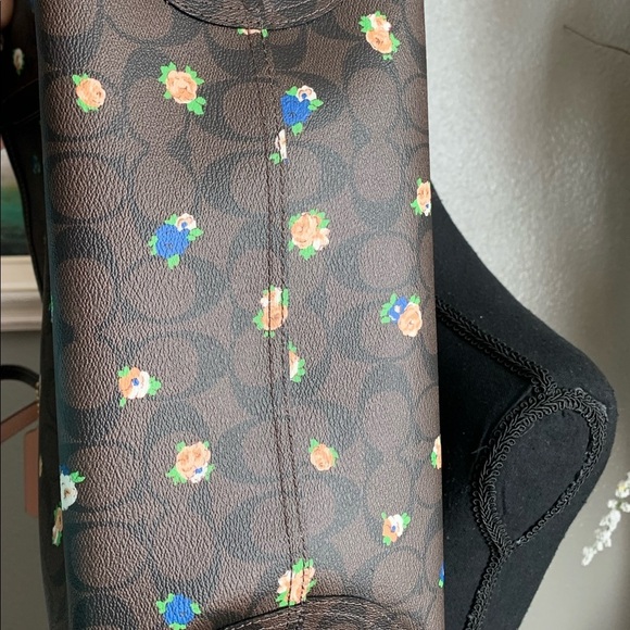 Coach Signature Vntg Rose Tote Brown Black Multicolor Sz 13Lx 11 1/2H x … - Picture 11 of 17